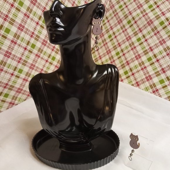 Home Made Handmade Wood & Metal Cat Gray & Yellow Button Earrings #44 - Picture 6 of 10